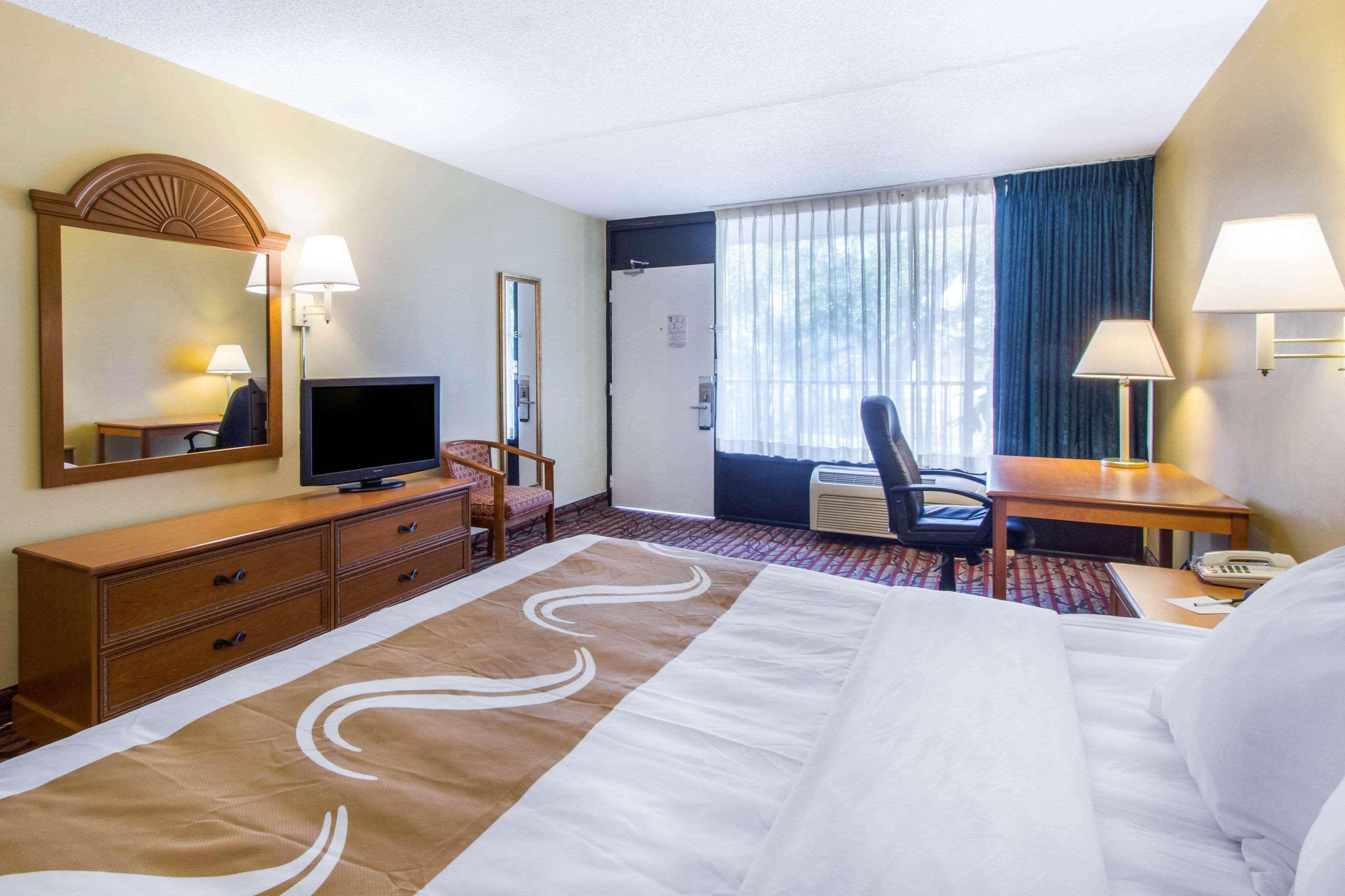 Rodeway Inn Central Clearwater Beach Buitenkant foto