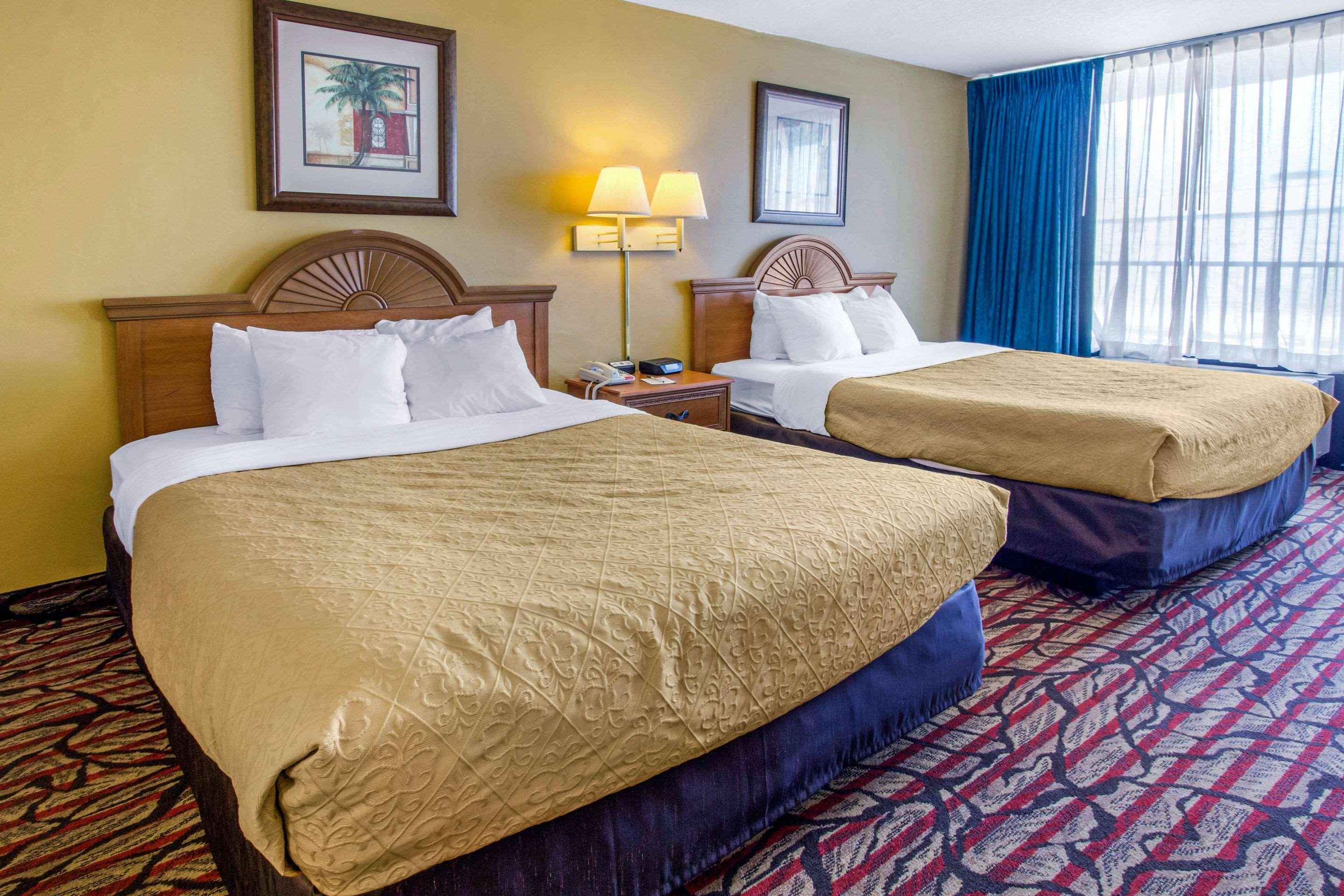 Rodeway Inn Central Clearwater Beach Buitenkant foto