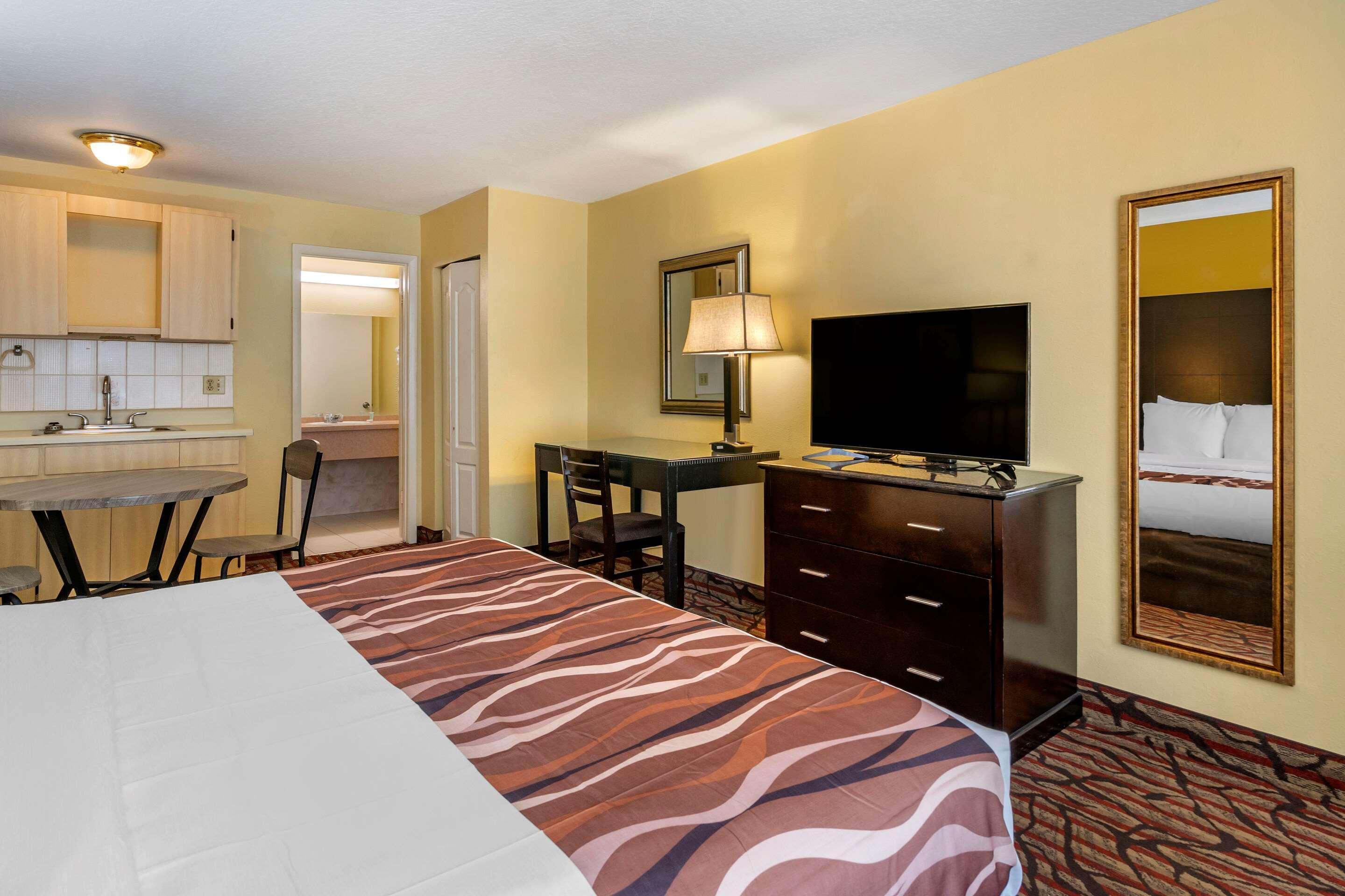 Rodeway Inn Central Clearwater Beach Buitenkant foto