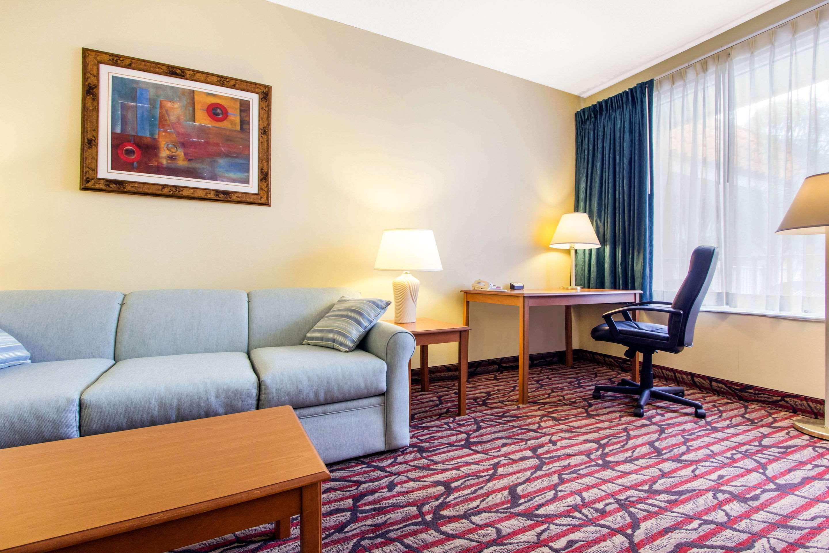 Rodeway Inn Central Clearwater Beach Buitenkant foto