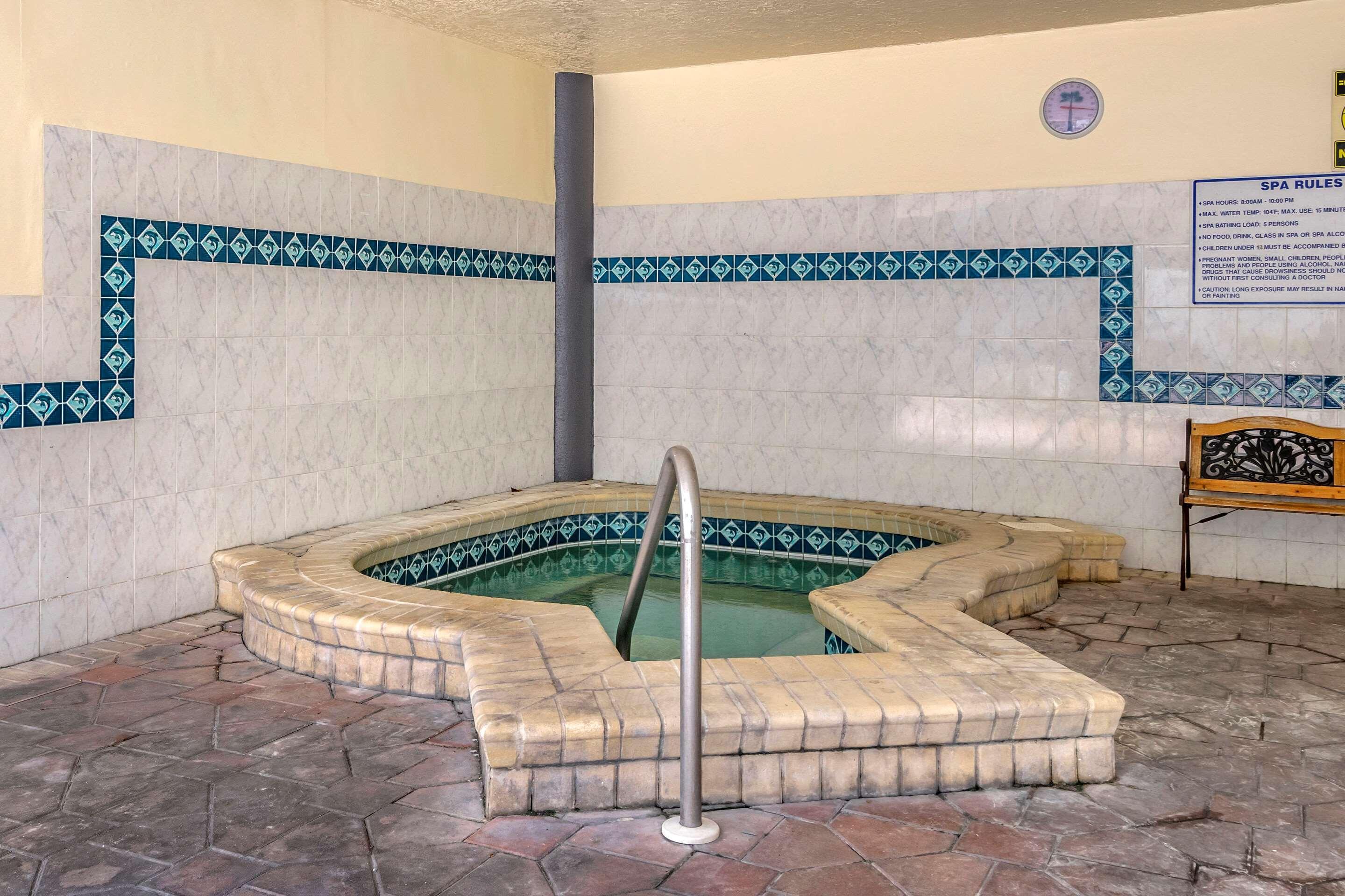 Rodeway Inn Central Clearwater Beach Buitenkant foto