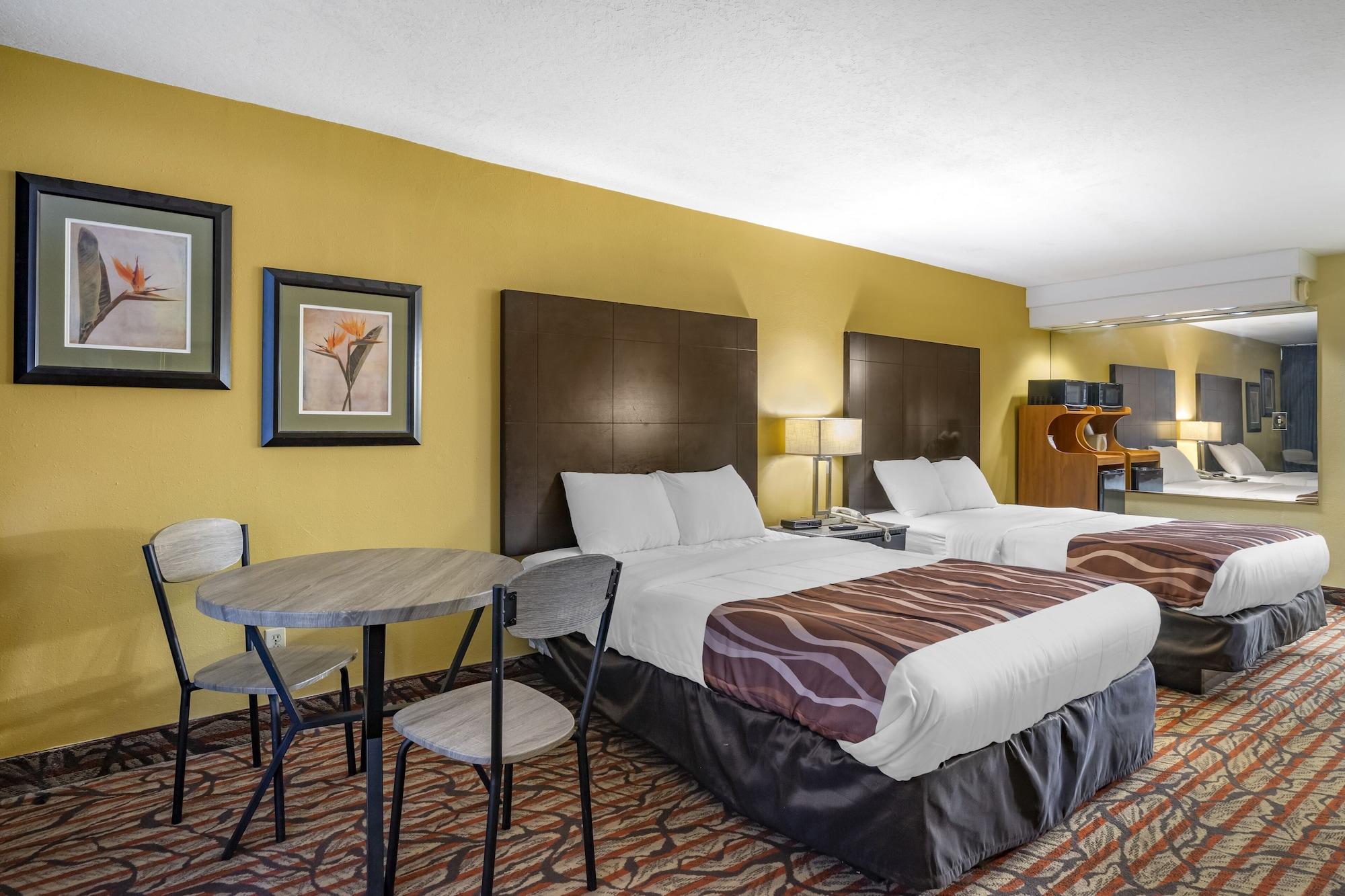 Rodeway Inn Central Clearwater Beach Buitenkant foto